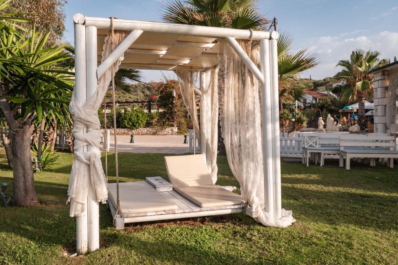 Luxury Villa Hera - Beachfront Roda  Luaran gambar